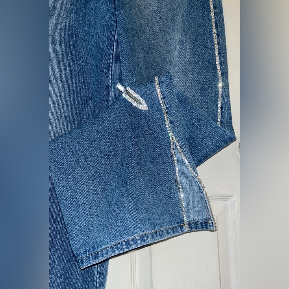 LE LIS Couture Side Split Rhinestone Jeans - Picture 2 of 3